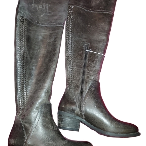 Vince Camuto Bendra Distressed urban boots size 5. Grey is color but looks brown - Picture 1 of 16